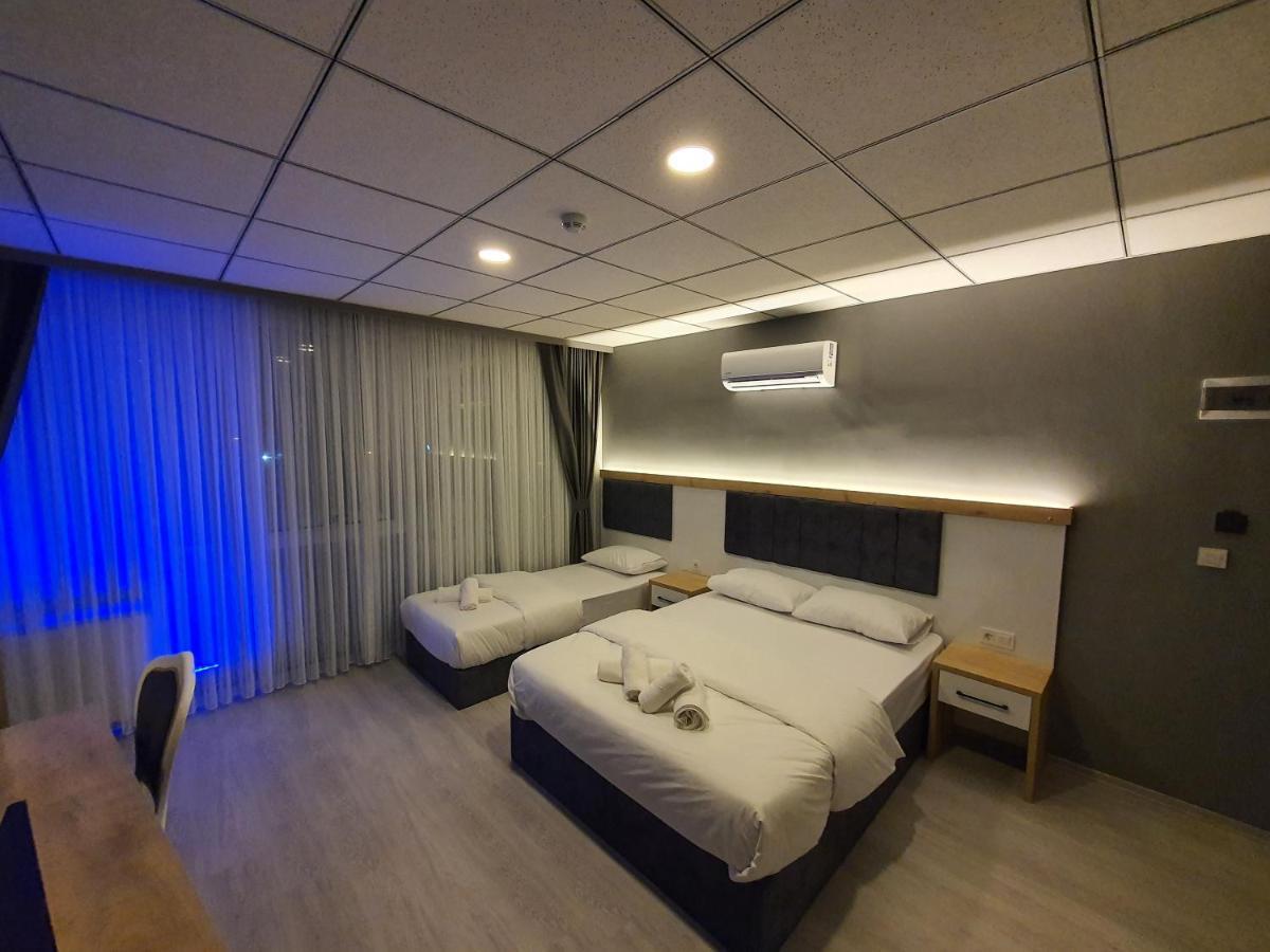 Oeztuerks Hotel Provincia di Provincia di Istanbul Esterno foto